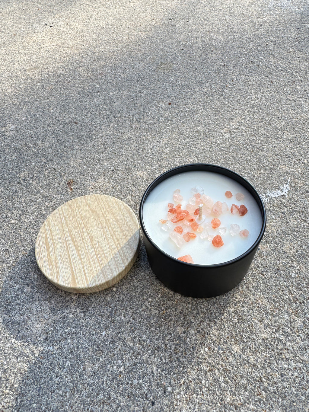 La Mer candle — ocean breeze, coconut, orchid — Bees & Botany